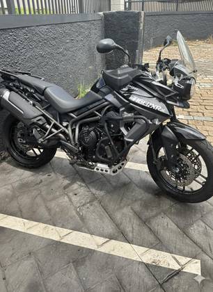 TRIUMPH TIGER 800 XRX 